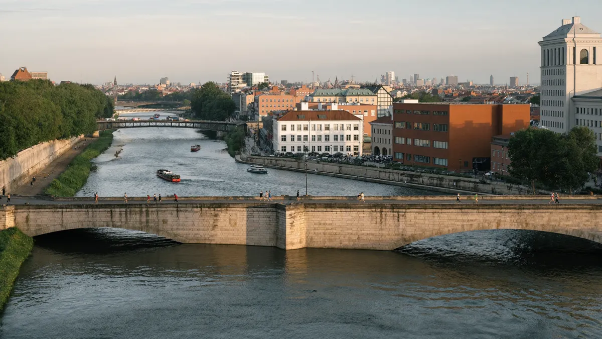 Warszawa — ilustracja